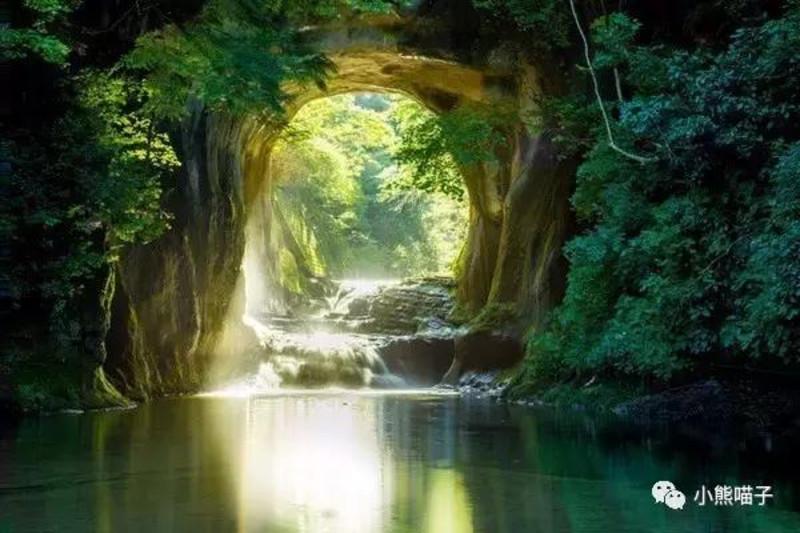 挺进地牢